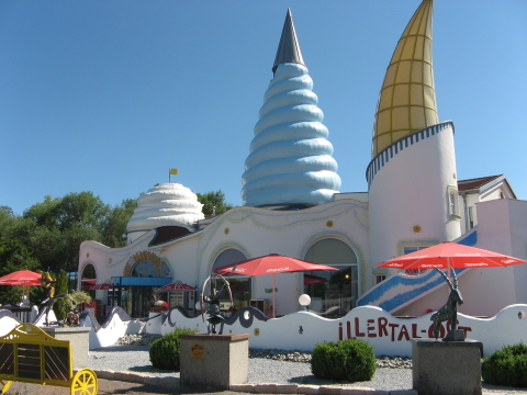 Hundertwasser Raststätte Illertal